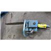 Image 3 : HOMELITE GAS POWERED CHAIN SAW