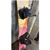 Image 2 : LIMITED SNOWBOARD WITH BINDINGS