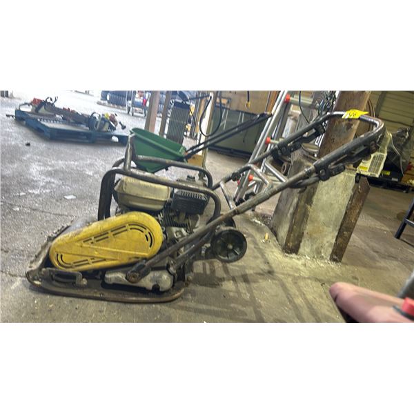 HEAVY DUTY HONDA GAS POWERED VIBRATORY PLATE COMPACTOR