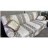 Image 3 : AMERICAN OF MARTINSVILLE FABRIC UPHOLSTERED SOFA WITH CUSHIONS