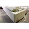 Image 4 : MOES LEATHER SECTIONAL PIECE WITH CUSHIONS