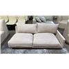 Image 2 : MOES SECTIONAL PIECE WITH CUSHIONS