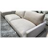 Image 3 : MOES SECTIONAL PIECE WITH CUSHIONS