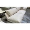 Image 4 : MOES SECTIONAL PIECE WITH CUSHIONS