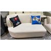 Image 2 : MOES SECTIONAL PIECE WITH CUSHIONS