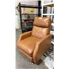 Image 1 : LEATHER MANUAL RECLINER