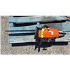 Image 2 : STIHL GAS POWERED CHAIN SAW