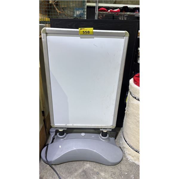 DOUBLE-SIDED ALUMINIUM PAVEMENT SIGN WITH WATER FILLABLE PLASTIC BASE
