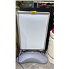 Image 1 : DOUBLE-SIDED ALUMINIUM PAVEMENT SIGN WITH WATER FILLABLE PLASTIC BASE