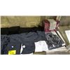 Image 3 : SHELF OF ASSORTED SIZES BLACK TSHIRTS