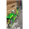 Image 3 : E-ASSISTED GREEN & YELLOW BICYCLE WITH KEY & CHARGER