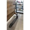Image 3 : NINEBOT ELECTRIC SCOOTER *NO CHARGER*