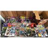 Image 3 : BOX OF ASSORTED COMICS & GRAPHIC NOVELS