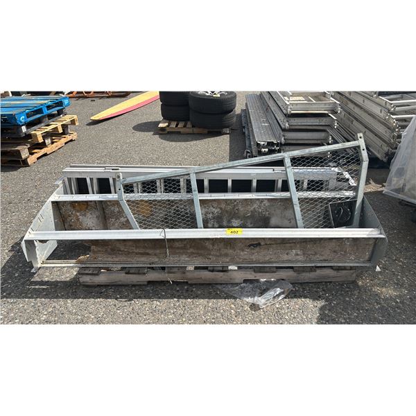 PALLET OF 3TIER ALUMINIUM RAMP , A HEAD RACK AND INSIDE VAN TOOL STATION