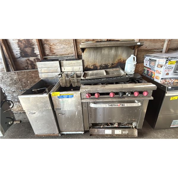 THERMATEK STAINLESS STEEL 6 BURNER COMMERCIAL GAS RANGE & (2) STAINLESS STEEL COMMERCIAL DEEP FRYERS