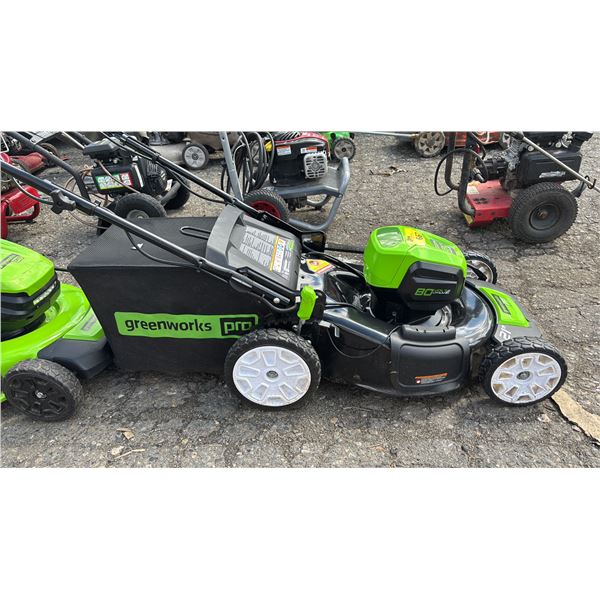 GREENWORKS PRO 21" 80V CORDLESS LAWN MOWER WITH GRASS CATCHER BAG *NO BATTERY/NO CHARGER/WORKING