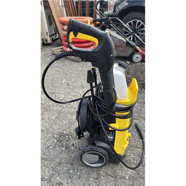 KARCHER PRESSURE WASHER WITH HOSE & WAND *WORKING CONDITION UNKNOWN/MAY BE MISSING PARTS & OR