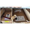 Image 3 : 2 CASES OF 3-LED SWIVEL PUCK LIGHTS AND A BOX OF WOODEN PLANTS HANGERS