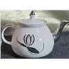 Image 3 : Gibsons Staffordshire Teapot with Silver Accents, Six Glass Tea Cups, and Glass Tray
