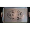 Image 2 : Silhouette Serving Tray with Rose Design and Mid-Century Glasses in Gold-Tone Carrier