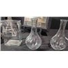 Image 7 : Decorative Frames, Glassware, and Eiffel Tower Figurines