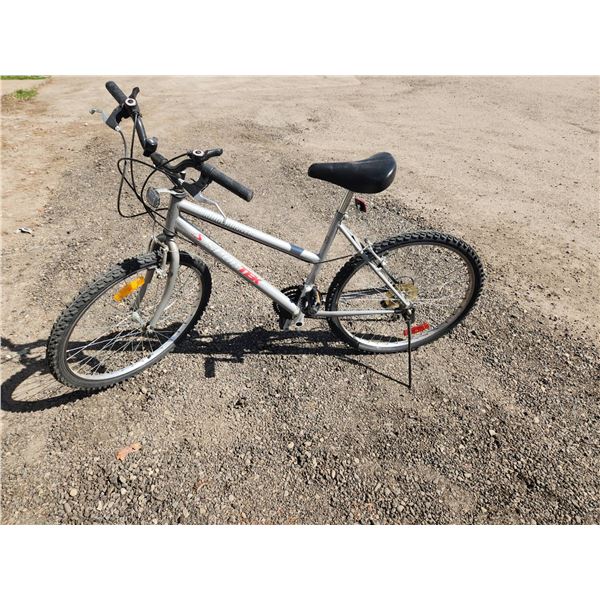 Ridgerunner Sportek Bicycle with Aluminum Frame and 26-Inch Wheels