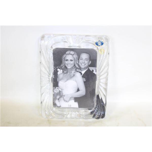 NEW MADE IN SLOVAKIA 24% CRYSTAL 5X7 FRAME