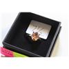 Image 1 : SZ. 7.5 SALMON SP OVAL RING IN GIFT BOX
