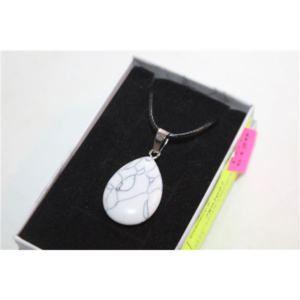 MAGNESITE TEAR DROP NECKLACE IN GIFT BOX