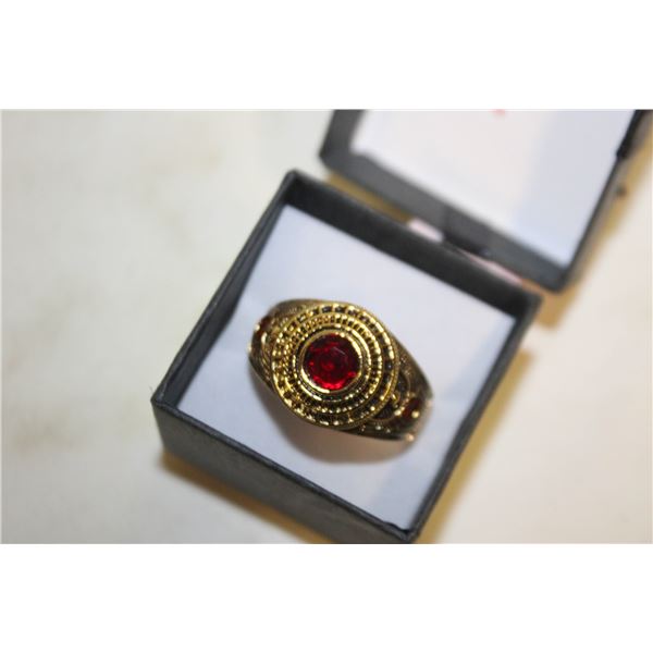 NEW MENS RED STONE RING SIZE 12