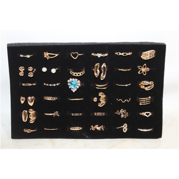 TRAY W/36 GOLDTONE RINGS