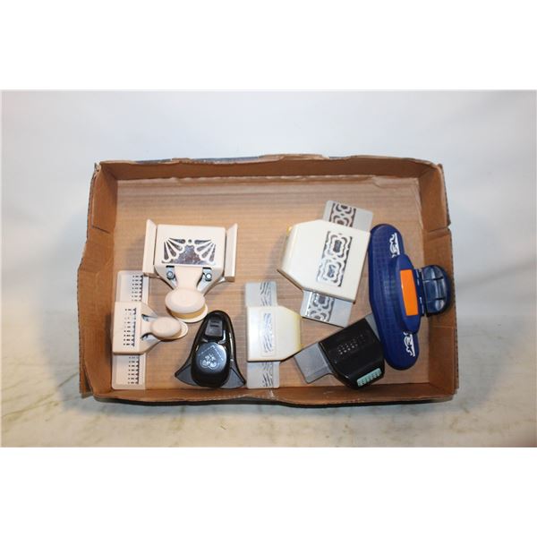 FLAT OF CRAFT SCRAPBOOKING PUNCHES