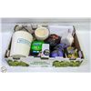 Image 1 : FLAT WITH BOX OF SWIFFER TRAP & LOCK DRY