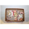 Image 1 : FLAT OF VINTAGE CRAFTING SANTA, ELF,