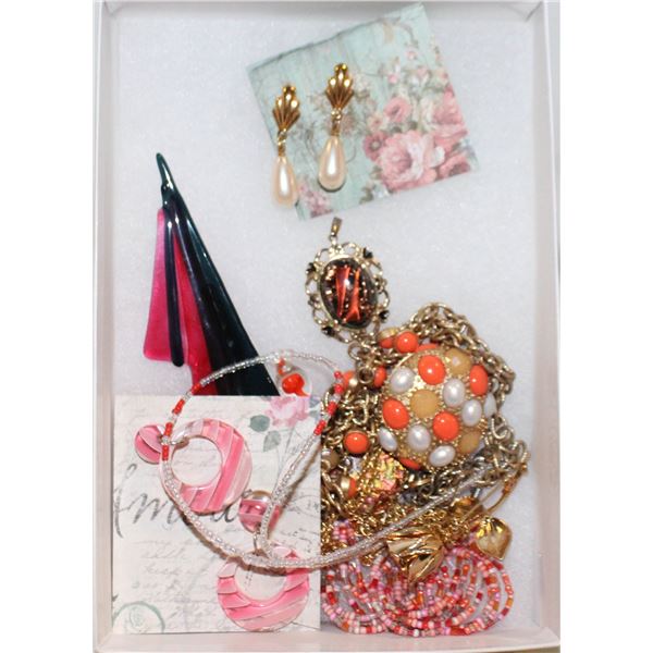ESTATE JEWELLRY LOT INCLUDES LIA SOPHIA
