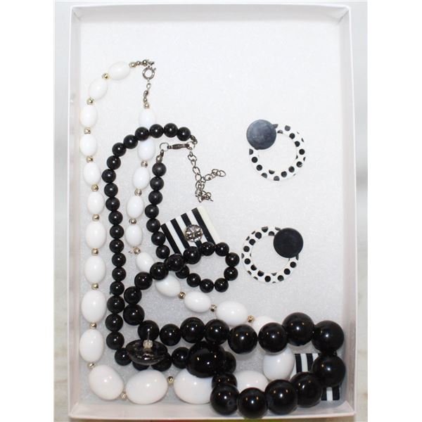 ESTATE JEWELLRY LOT BLACK/WHITE