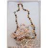 Image 1 : LOT OF ASSORTED VINTAGE PEARL