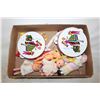 Image 1 : FLAT TAMBORINES AND VINTAGE DOLLS