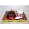 Image 1 : VINTAGE FONDUE SET