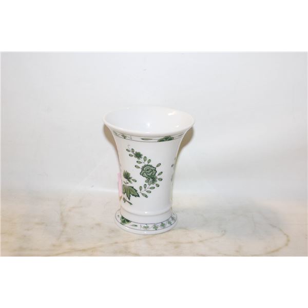 SMALL GERMAN PORCELAIN VASE WITH GREEN FLOWERS