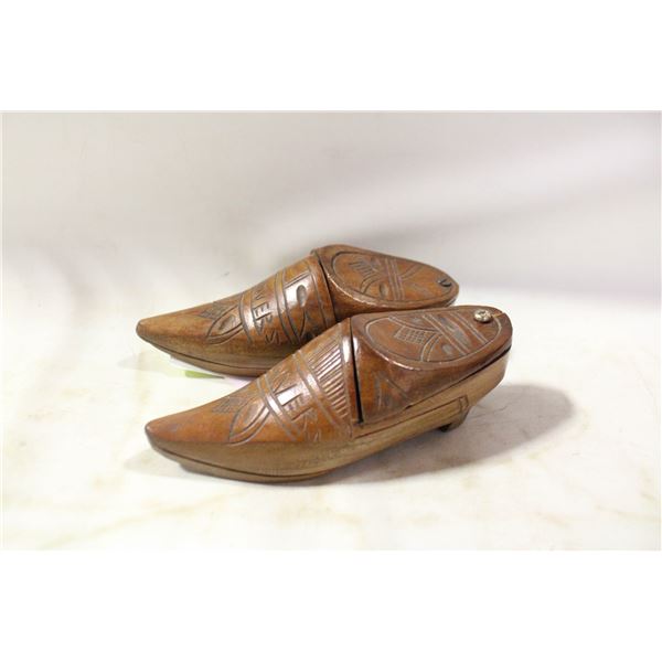 PAIR OF CARVED WOOD SHOE SHAPED BOXES