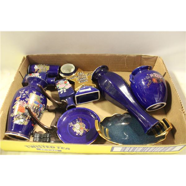 FLAT OF BLUE COBALT ORIENTAL DÉCOR,