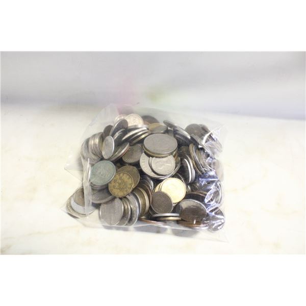 2.5 POUNDS OF VARIOUS ESTATE WORLD COINS IN BAG
