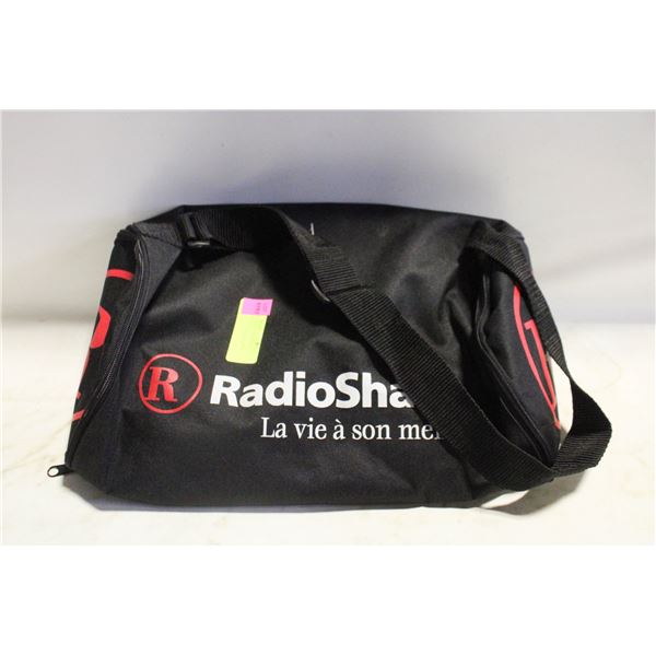 VINTAGE NEWOLD STOCK RADIO SHACK DUFFEL BAG