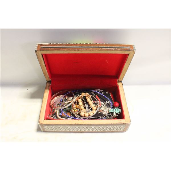VINTAGE HANDCRAFTED EGYPTIAN MOTHER OF PEARL
