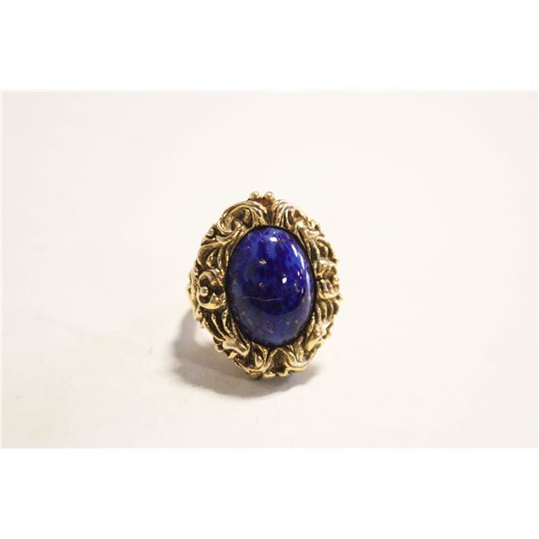 1970'S POISON RING W/BLUE/GOLD SPECK STONE-ESTATE