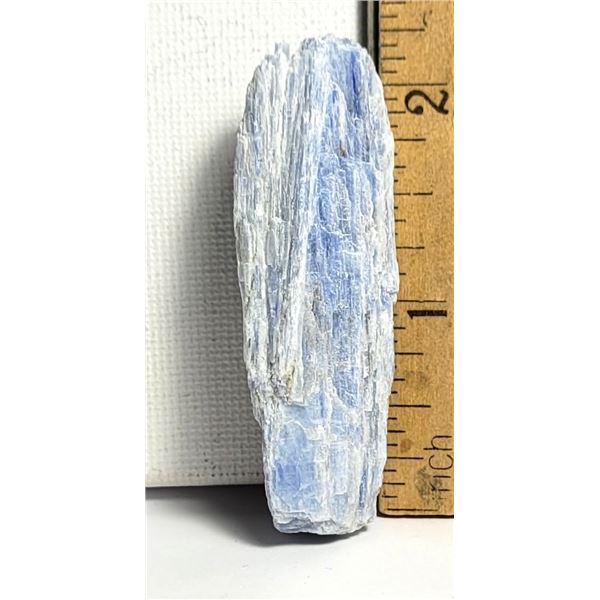 9) NATURAL BLUE KYANITE 29.8 GRAM
