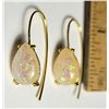 Image 1 : 24) GOLD TONE WITH PEAR SHAPED