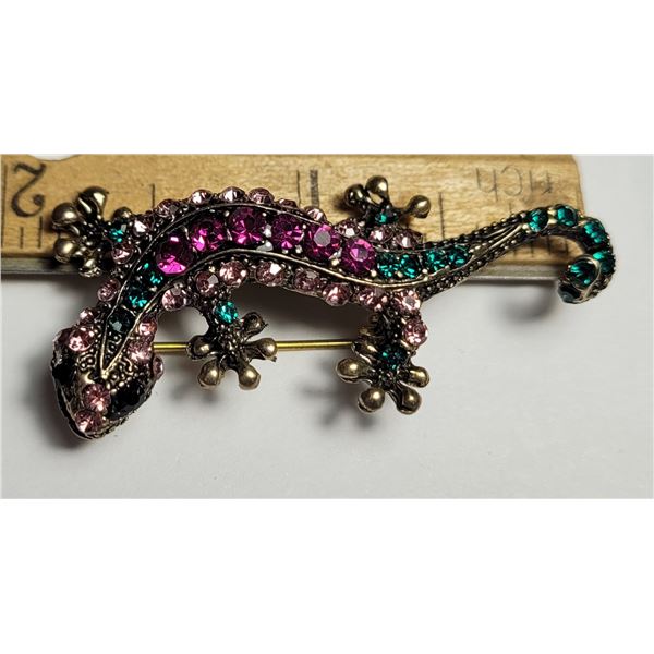 22) BRONZE TONE WITH PALE & HOT PINK,
