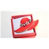 Image 1 : NEW RED LADIES’ SOCIETY HAT BROOCH